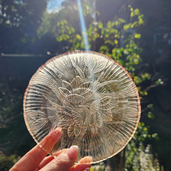 **SOLD**Vintage Arcoroc (France) Set of Pink Canterbury Tea Cups - Picture 5 of 5